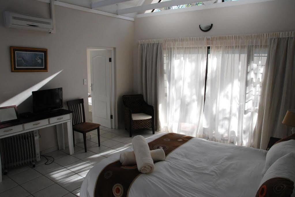 Hotel Sheilan House Port Alfred Esterno foto