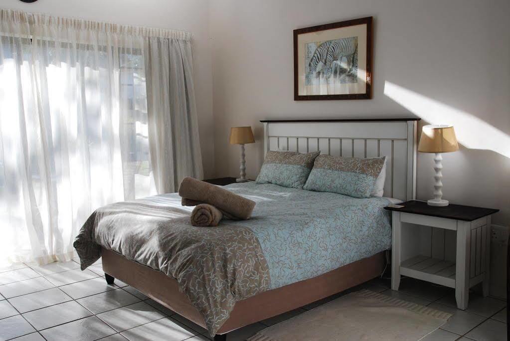 Hotel Sheilan House Port Alfred Esterno foto